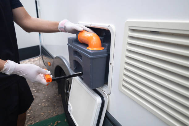 Affordable portable toilet rental in Airport, CA