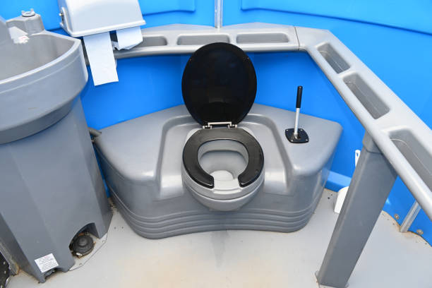 Best Porta potty delivery and setup  in Airport, CA